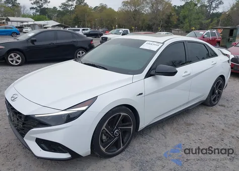 2022 Hyundai Elantra N Line z USA, uszkodzony, nr VIN KMHLR4AF4NU233694